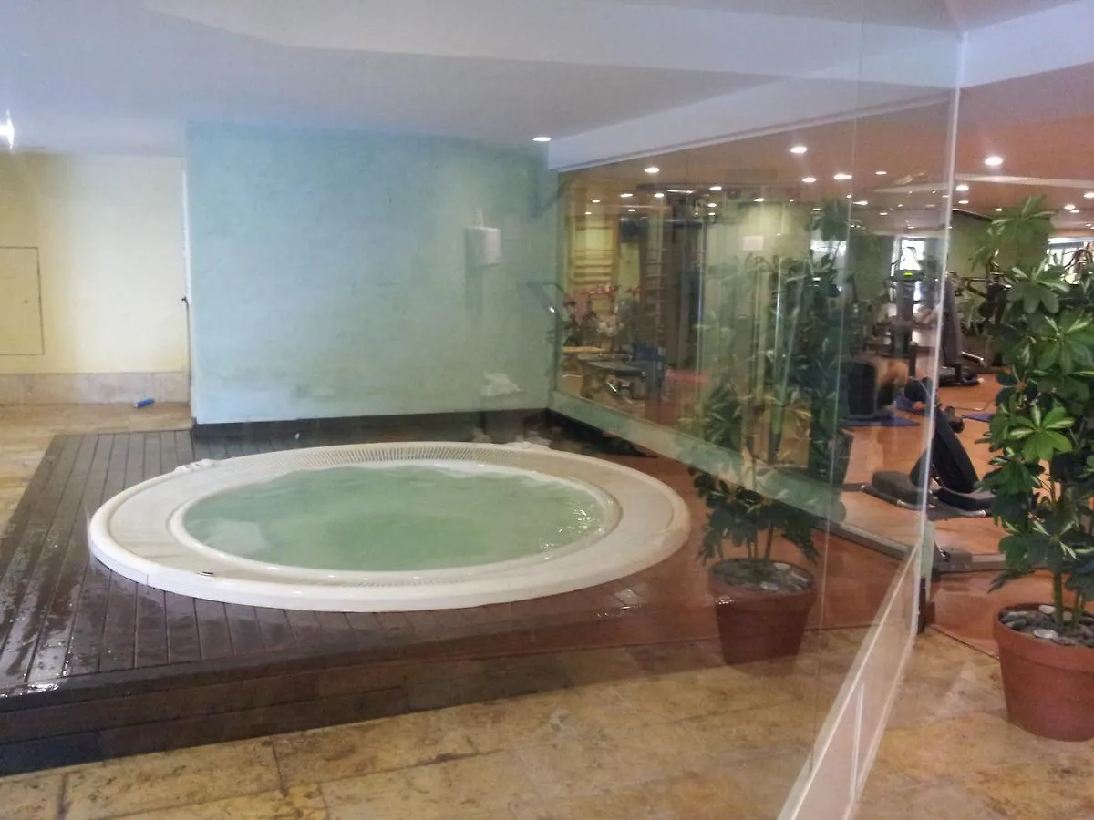Apartment Las Salinas Estepona
